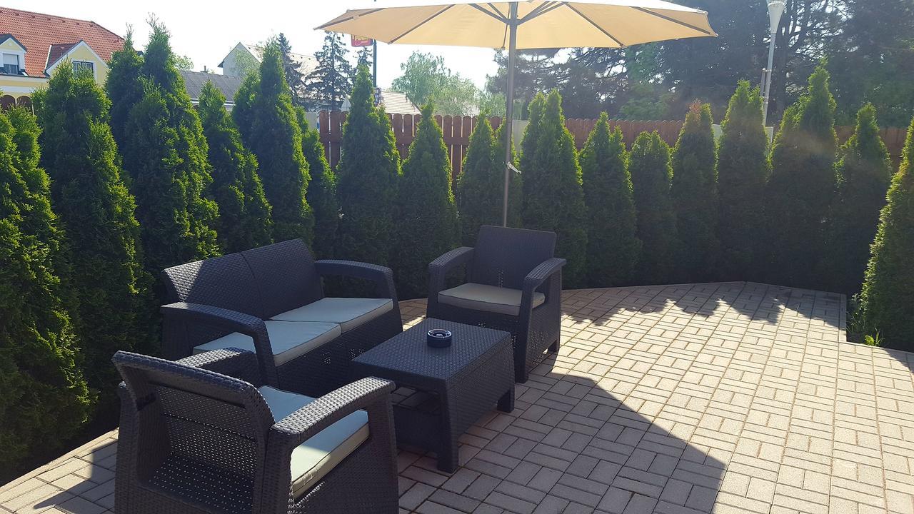 Pension Diana-Parndorf Extérieur photo